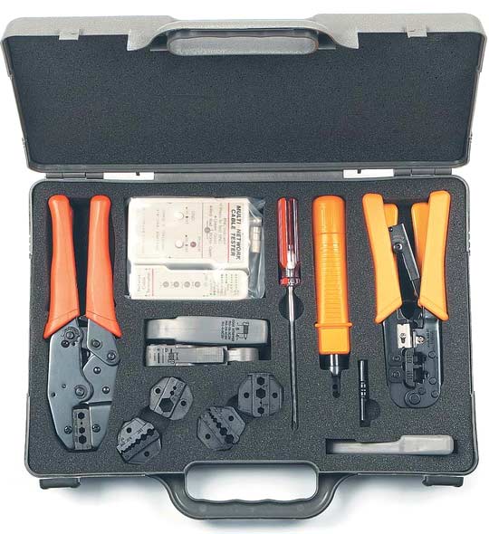   Hyperline HT-4015