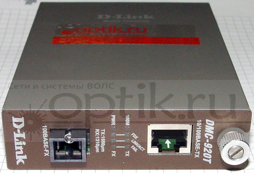 Конвертер SM SC T3/R5 100 20км неупр D-Link DMC-920T Конвертер SM SC T3/R5 100 20км неупр D-Link DMC-920T